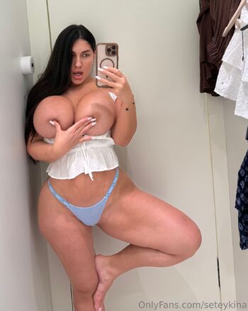 Olg / seteykina nude photo #18