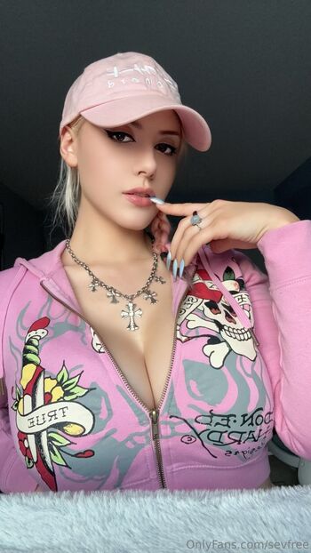 SevFRE / sevfree nude photo #4