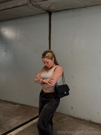 Be / sexcbexc / rebeccamaigan / rebeccamaigan2 nude photo #1