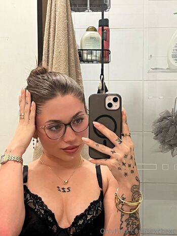 Be / sexcbexc / rebeccamaigan / rebeccamaigan2 nude photo #11