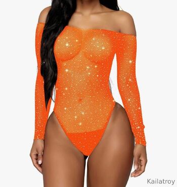 KT / sexiestdj nude photo #29