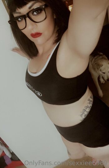 Sexxiee / sexxiee6969 nude photo #17