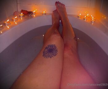 Sexxiee / sexxiee6969 nude photo #38
