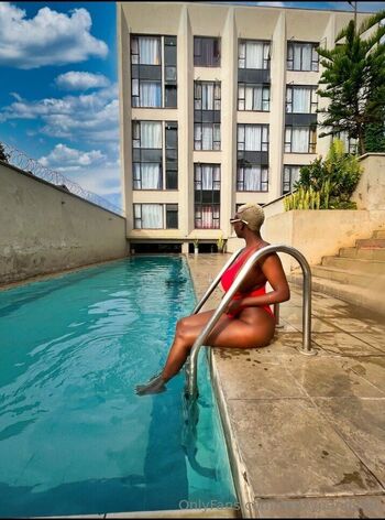 Night Nurs / sexxypanda69 nude photo #2