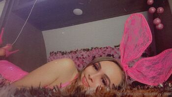 sexy.kittyy1FRE / sexy.kittyy1free nude photo #9