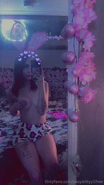 sexy.kittyy1FRE / sexy.kittyy1free nude photo #14