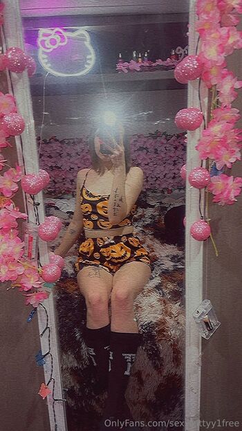 sexy.kittyy1FRE / sexy.kittyy1free nude photo #16