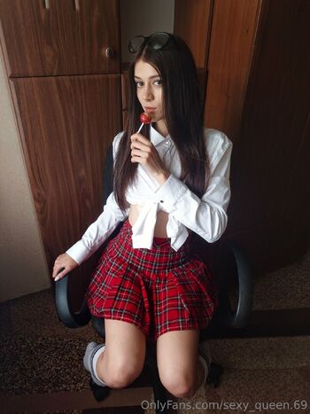 Tany / sexy_queen.69 nude photo #9