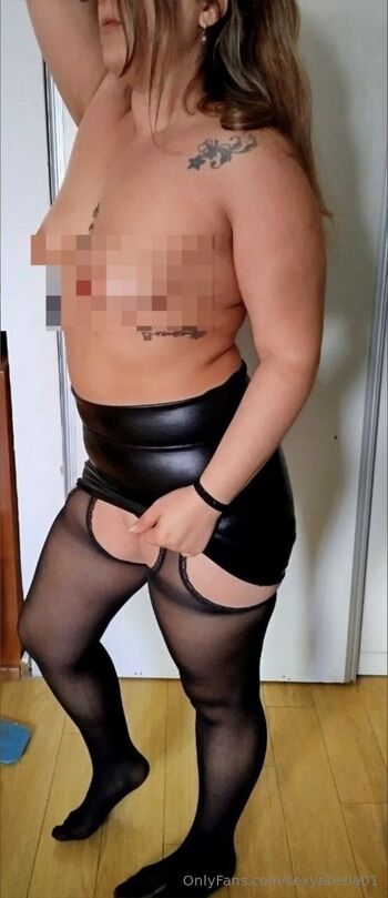 Bunnysara / sexyabella01 nude photo #19