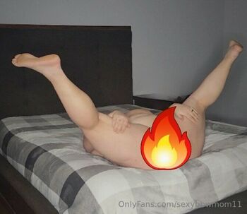 Sweet T / sexybbwmom11 nude photo #11