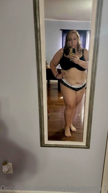 Sweet T / sexybbwmom11 nude photo #18
