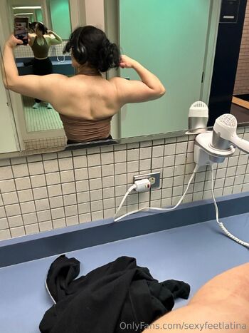 Sexyfeetlatin / sexyfeetlatina / sexyfeetlatina1 nude photo #9