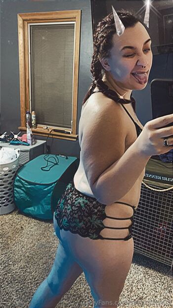 Sash / sexykitten03 nude photo #14