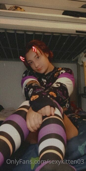 Sash / sexykitten03 nude photo #31