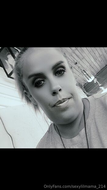 Sexylilmama_21 / sexylilmama_214 nude photo #2