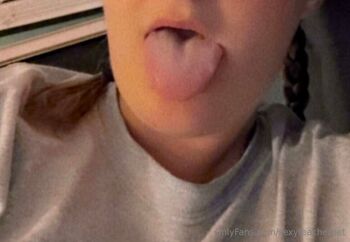 Mam / sexyteacherpet nude photo #4