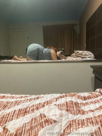 Sexyybubble / sexyybubbless nude photo #7