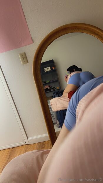 OnlyFans / sezisez2 nude photo #28