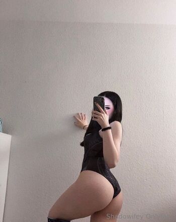 Shadowife / shadowifey nude photo #4