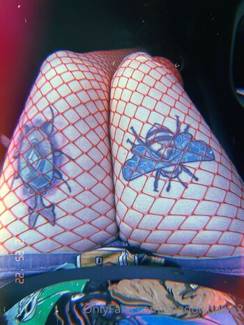 Kat / shadowpaw52 / lewdpaw1 nude photo #25