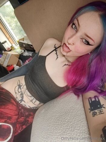 Scarlett / shakyxx nude photo #12