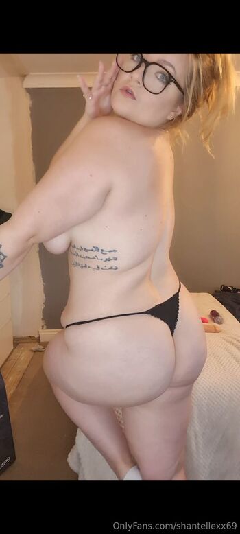 Shantellex / shantellexx69 nude photo #7