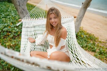 𝐒𝐇𝐀𝐍𝐓𝐈 / shanti_hot nude photo #7