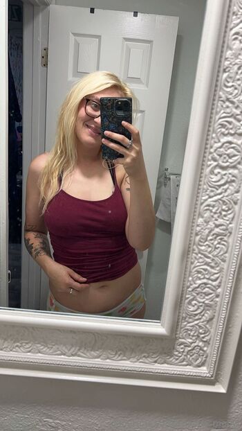 Cute Nerd / shasha_meow nude photo #5