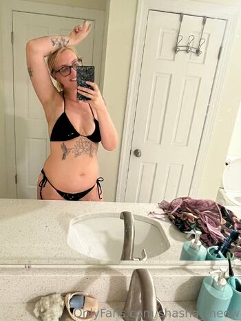 Cute Nerd / shasha_meow nude photo #18