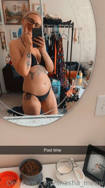 Cute Nerd / shasha_meow nude photo #19