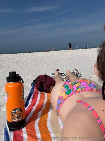 Shea / sheababy420 nude photo #11