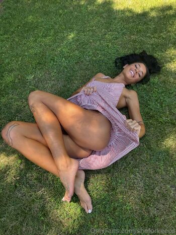 Ryan Rei / sheforkeeps nude photo #13