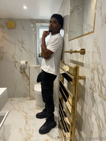 SHE FREAK ETO / shefreaketo nude photo #4