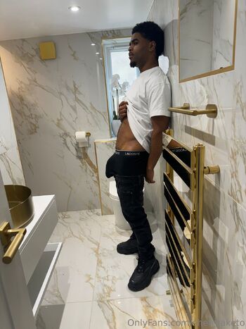 SHE FREAK ETO / shefreaketo nude photo #5