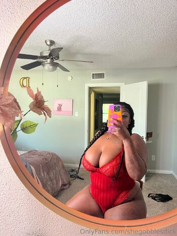 Queen DeepThroa / shegobblesdick nude photo #8