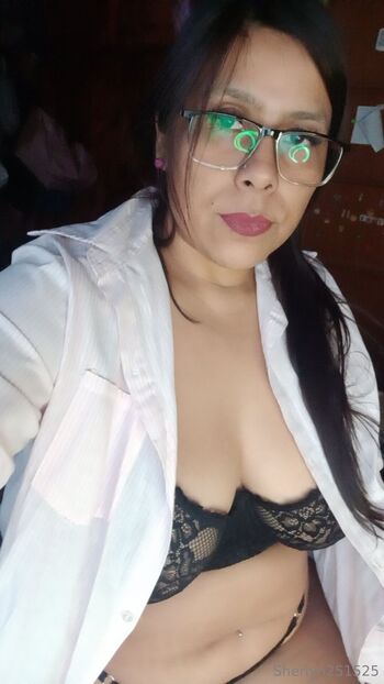 LATINA HOT BRUNETTE VCALL / sherlyn251525 nude photo #8