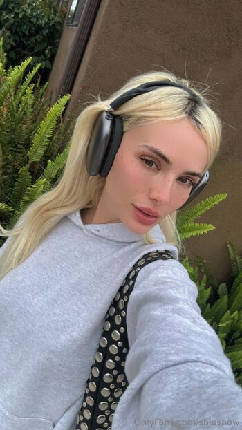 Shia Sno / shiasnow / shiasnowflake / shia_snow nude photo #16