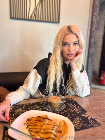 Lia Shine / shine_lia nude photo #6