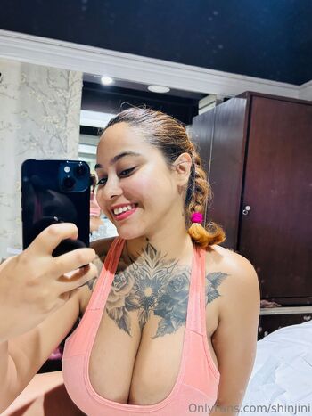 Stellaperks Official / shinjini nude photo #4