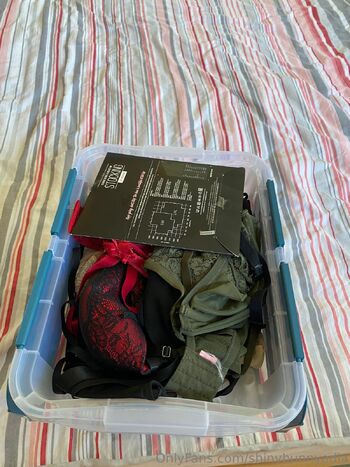 Adi / shinybunnyadia nude photo #39