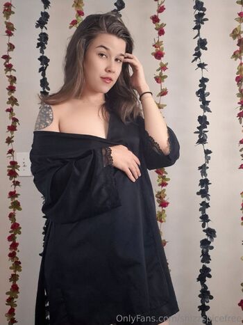 ShizzSpice Free / shizzspicefree nude photo #15