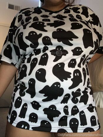 DDD tits PP / shortmelonsfree nude photo #4