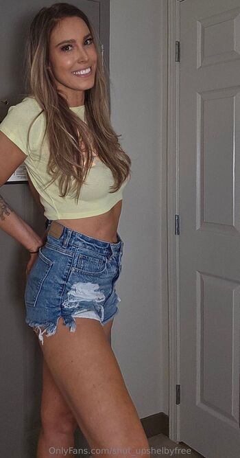 Shelby Rene / shut_upshelbyfree / theshelby_renee nude photo #5