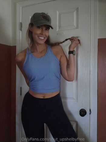 Shelby Rene / shut_upshelbyfree / theshelby_renee nude photo #33