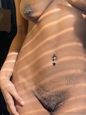 𝔭𝔯𝔦𝔫𝔠𝔢𝔰𝔰 𝔢𝔧 / shutupdaaja nude photo #21