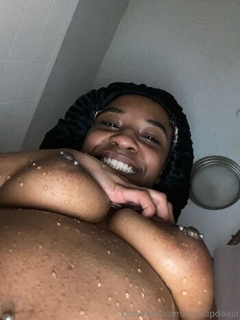 𝔭𝔯𝔦𝔫𝔠𝔢𝔰𝔰 𝔢𝔧 / shutupdaaja nude photo #25