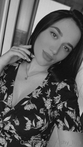 Sweet Liya / shy_liya nude photo #18