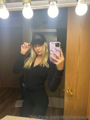 Sh / shysfreepage nude photo #5