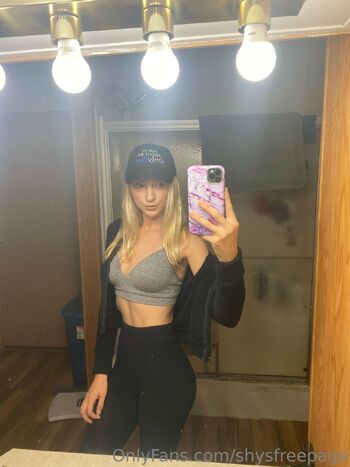 Sh / shysfreepage nude photo #6