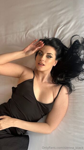 Sienna Blac / sienna_black nude photo #4